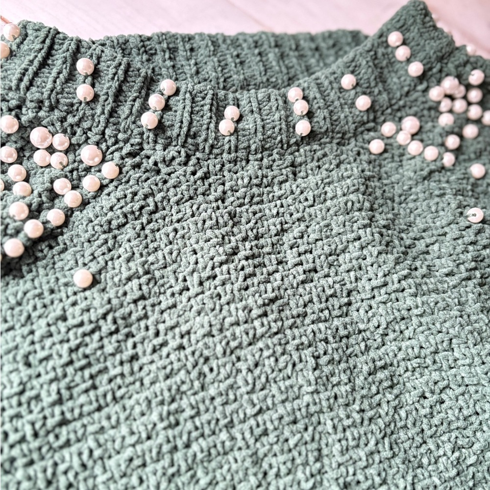 POL green chenille cropped sweater pearl embellished ruffle sleeves boho S EUC - Picture 11 of 15